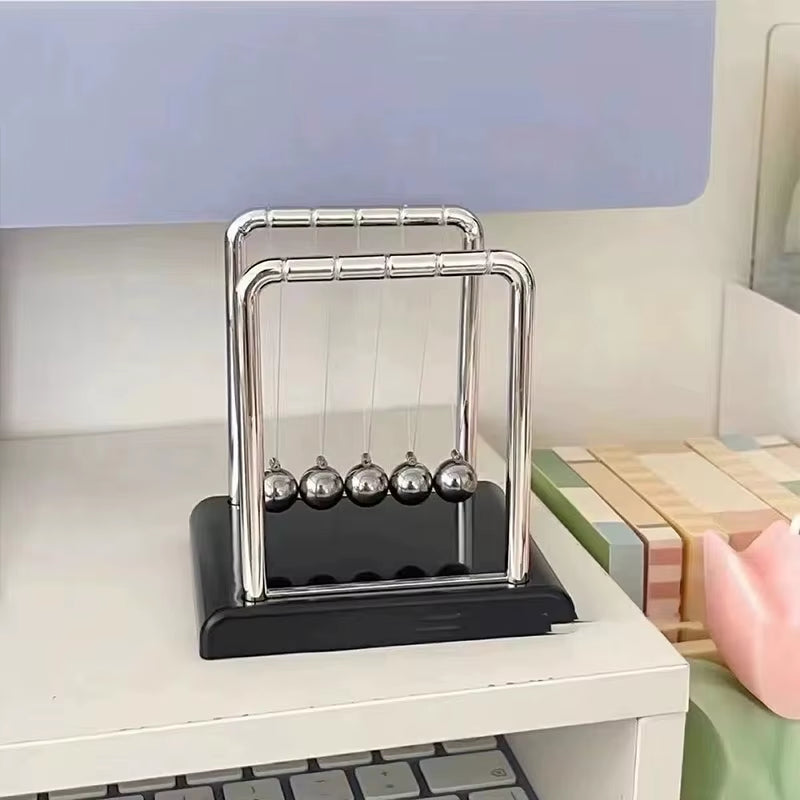 Newton 'S Cradle Pendulum Small Science Physics Gadget Desktop Balance Toy Stress Relief Gifts for Office Home